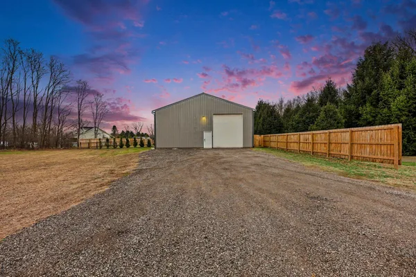 $299,000 | 6850 Wooster Road, Jackson, MI 49201