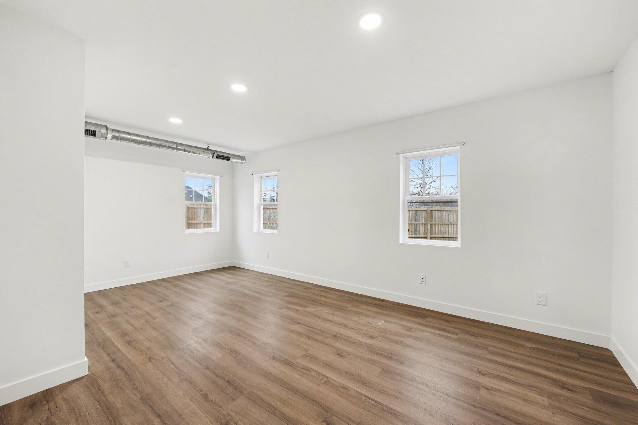 6850 Wooster Road Jackson, MI 49201 - Photo 8 of 26 005_file_5300