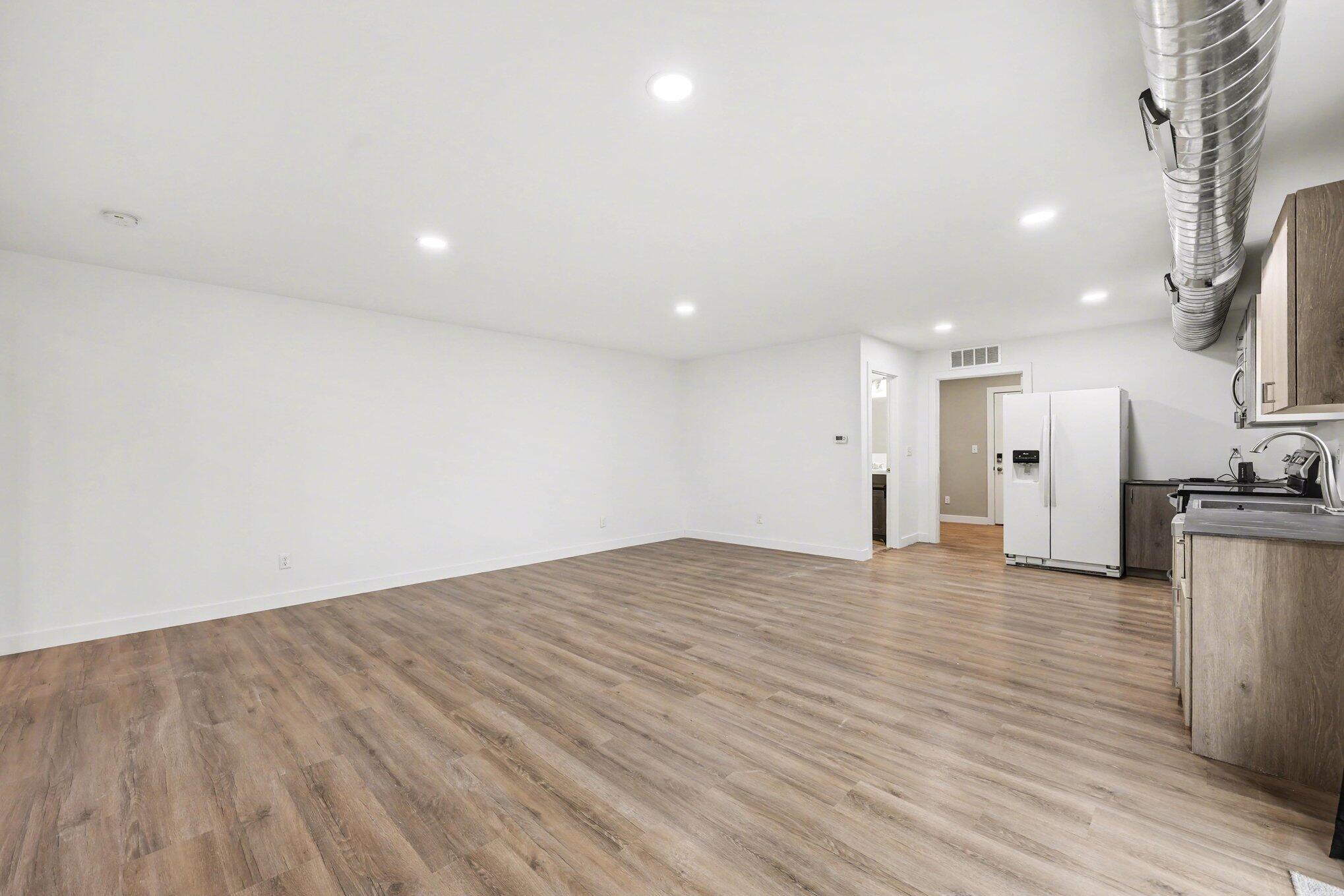 6850 Wooster Road Jackson, MI 49201 - Photo 10 of 26 007_file_3246