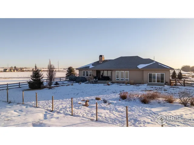 a black and white photo of a house