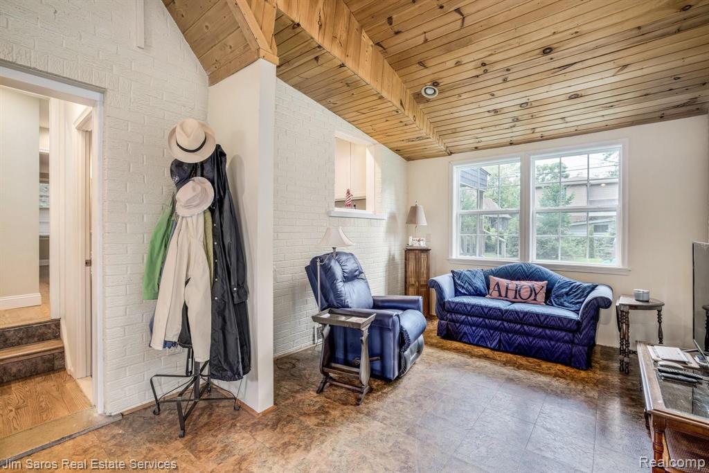 937 Pemberton Road Grosse Pointe Park, MI 48230 - Photo 4 of 23