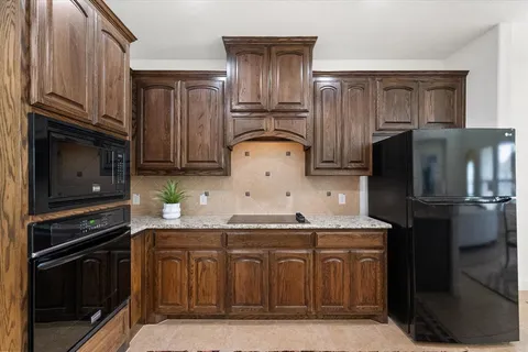 $460,000 | 9809 Brazoria Trail, Fort Worth, TX 76126