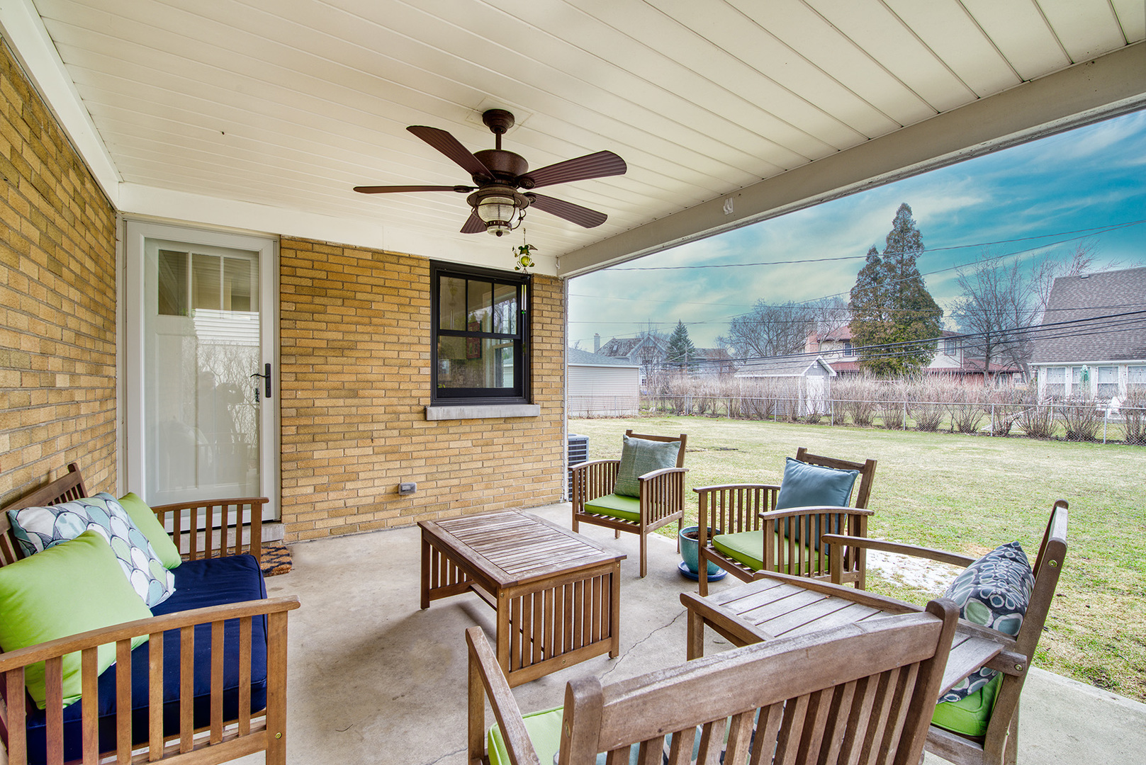 2208 Central Road Glenview, IL 60025 - Photo 13 of 16