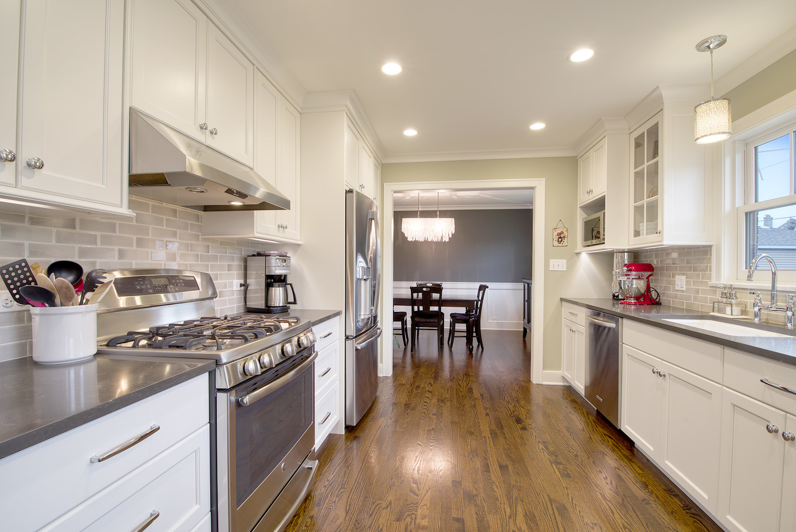 2208 Central Road Glenview, IL 60025 - Photo 6 of 16