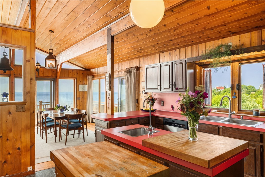 1035 Mohegan Trail Block Island, RI 02807 - Photo 16 of 50