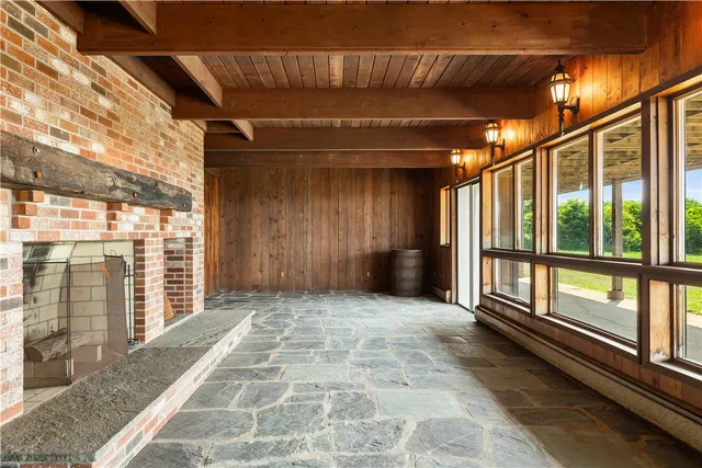 $3,800,000 | 1035 Mohegan Trail, Block Island, RI 02807