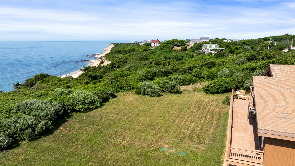 1035 Mohegan Trail Block Island, RI 02807 - Photo 42 of 50