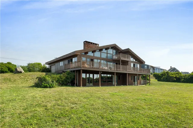 $3,800,000 | 1035 Mohegan Trail, Block Island, RI 02807