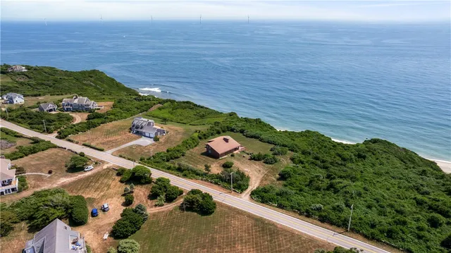 $3,800,000 | 1035 Mohegan Trail, Block Island, RI 02807