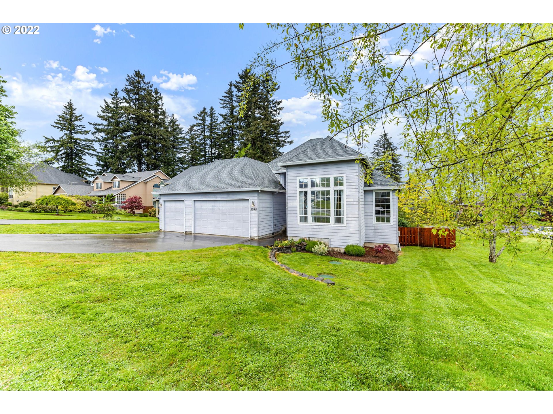 1940 Northwest Cascade Street Camas, WA 98607 - Photo 2 of 32 Gallery Image 2