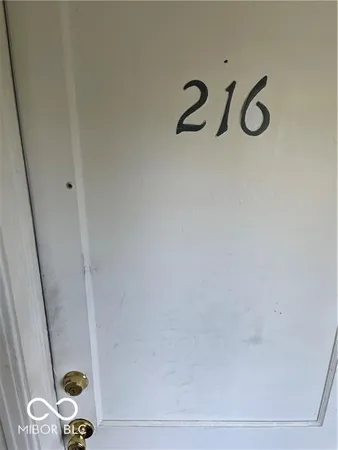 $850 | 216 North 6th Avenue, Beech Grove, IN 46107