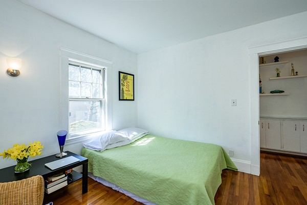 142 Jackson Street Newton, MA 02459 - Photo 15 of 18