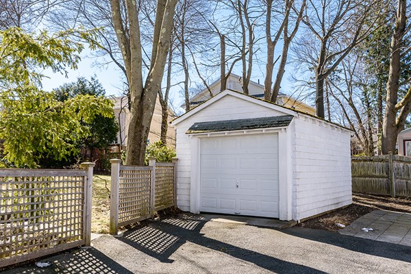 142 Jackson Street Newton, MA 02459 - Photo 17 of 18