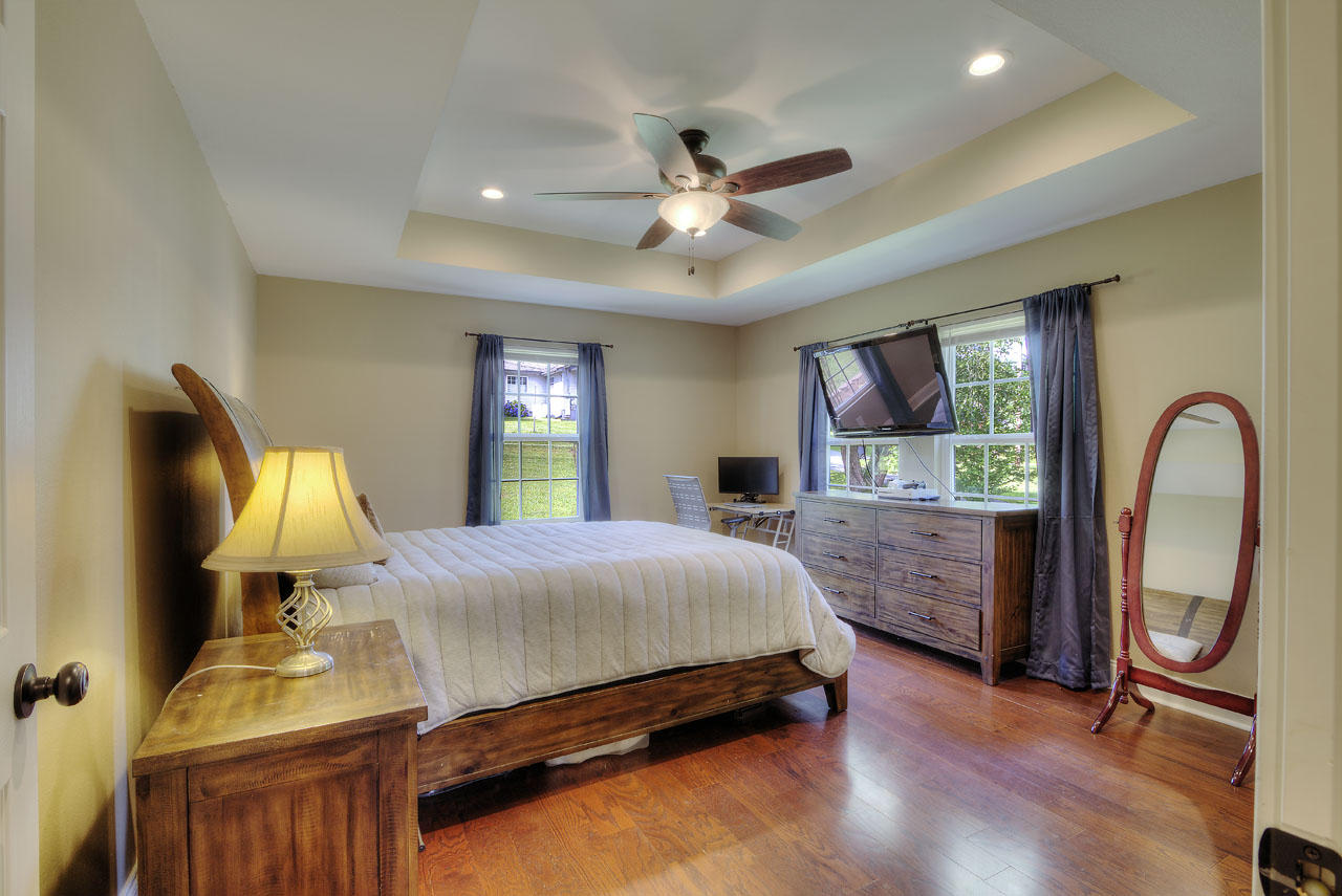 1971 Cecil Johnson Road Knoxville, TN 37921 - Photo 5 of 32 Main Level Master Bedroom