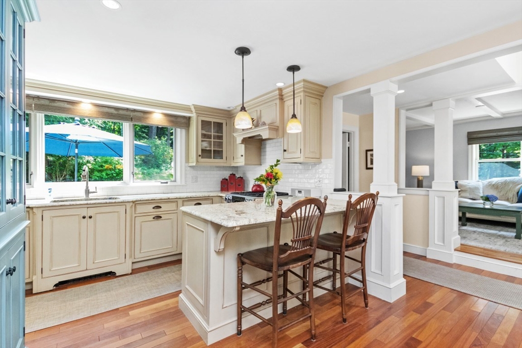 71 Silver Hill Road Weston, MA 02493 - Photo 13 of 40