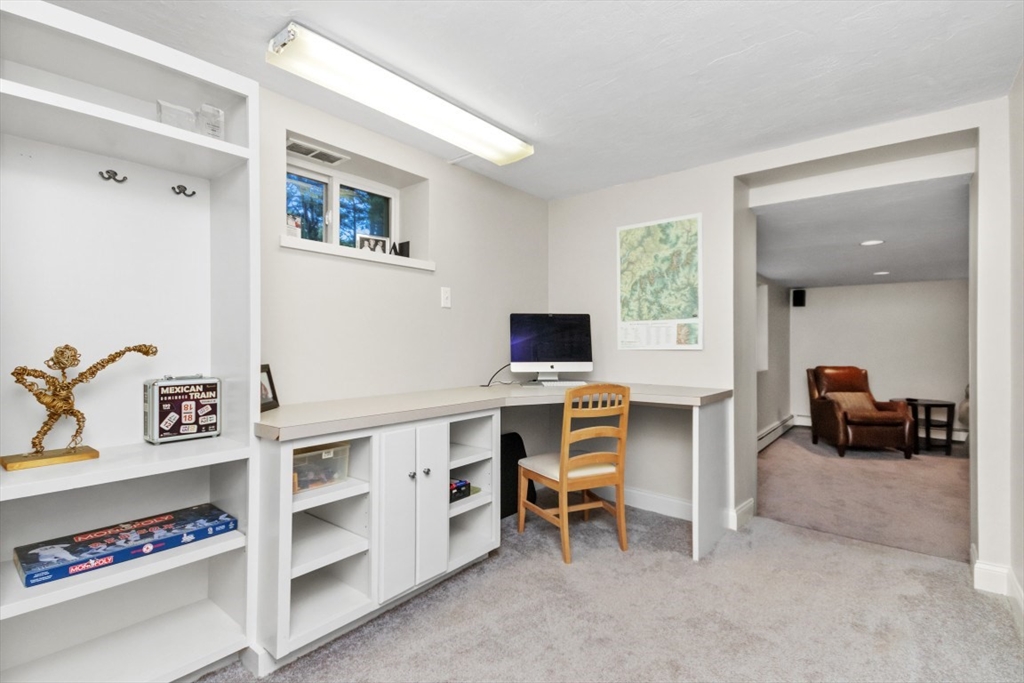 71 Silver Hill Road Weston, MA 02493 - Photo 36 of 40