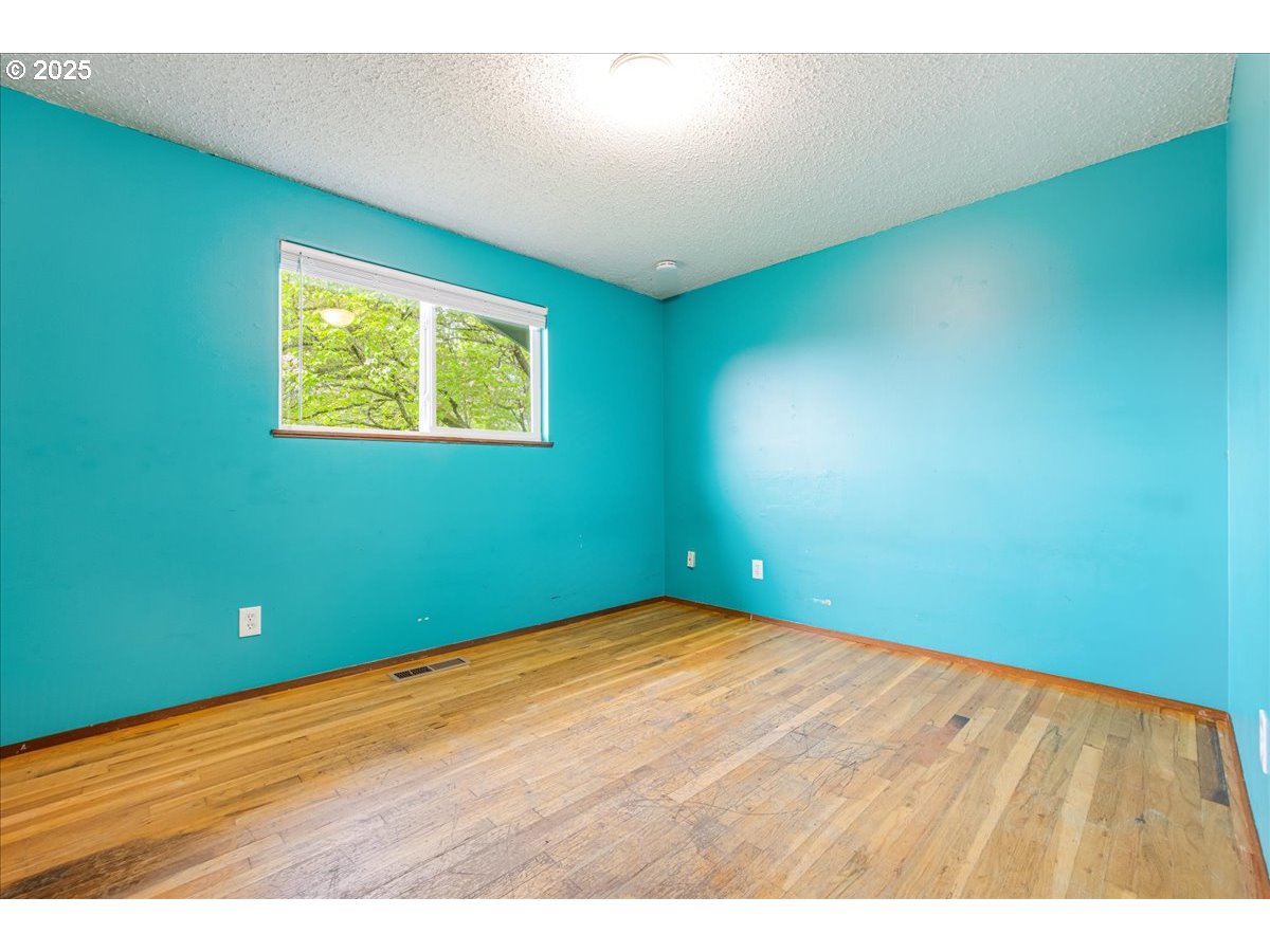 23554 Southeast Oak Street Gresham, OR 97030 - Photo 20 of 25 Gallery Image 20