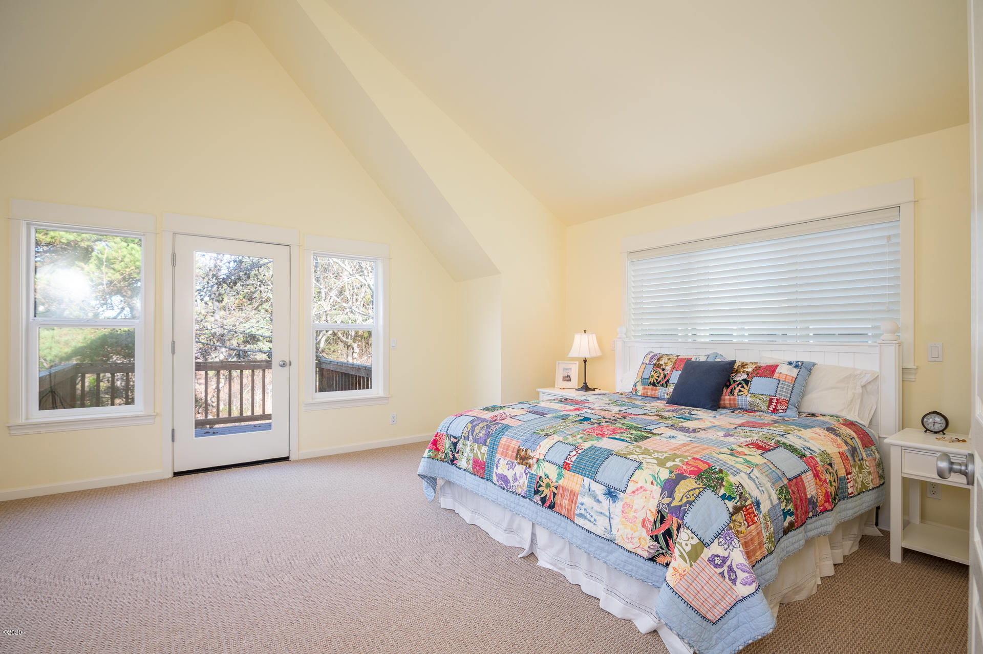 2100 Overleaf Loop Yachats, OR 97498 - Photo 29 of 51 Bedroom 3