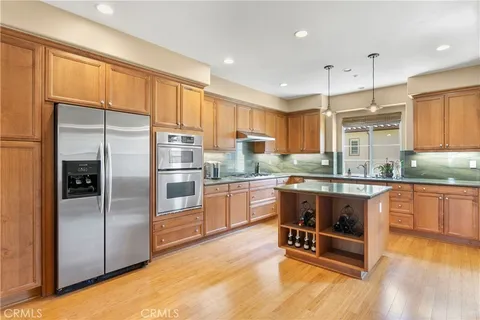 $1,590,000 | 21331 Veleta Circle, Huntington Beach, CA 92648