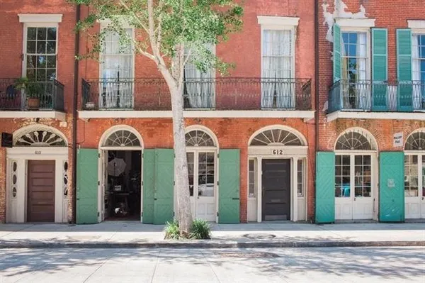 $2,150 | 612 Julia Street, Unit D, New Orleans, LA 70130