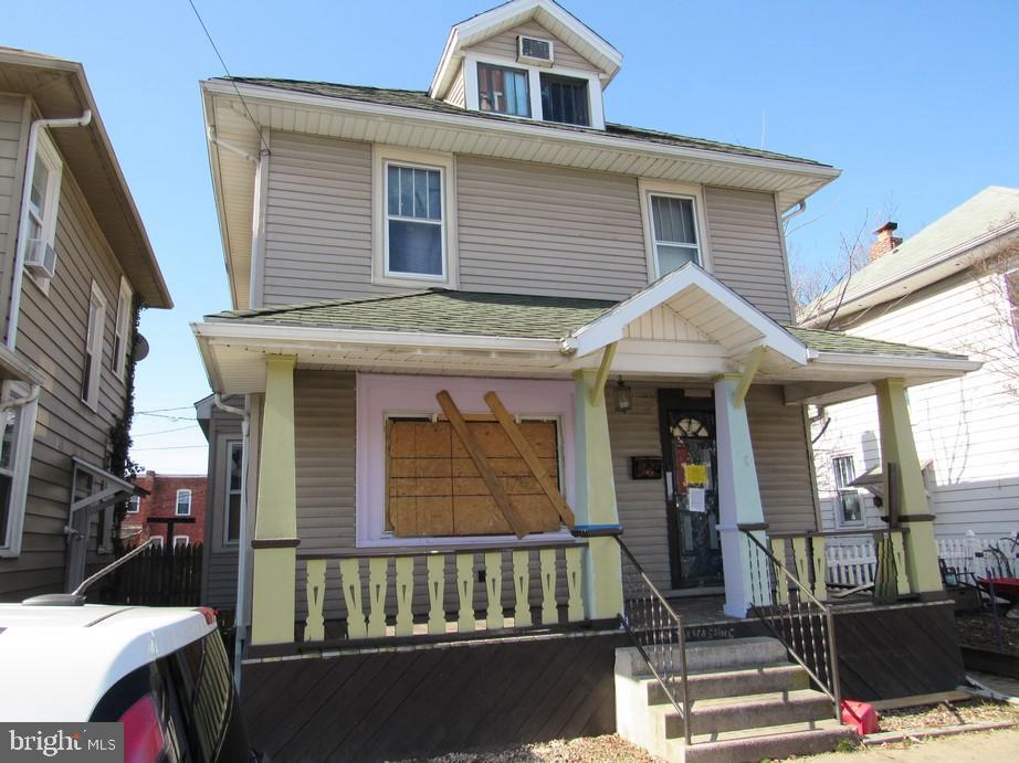 18 South Royal St  