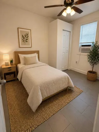 $2,800 | 6630 Maloney Avenue, Unit 7D, Stock Island, FL 33040