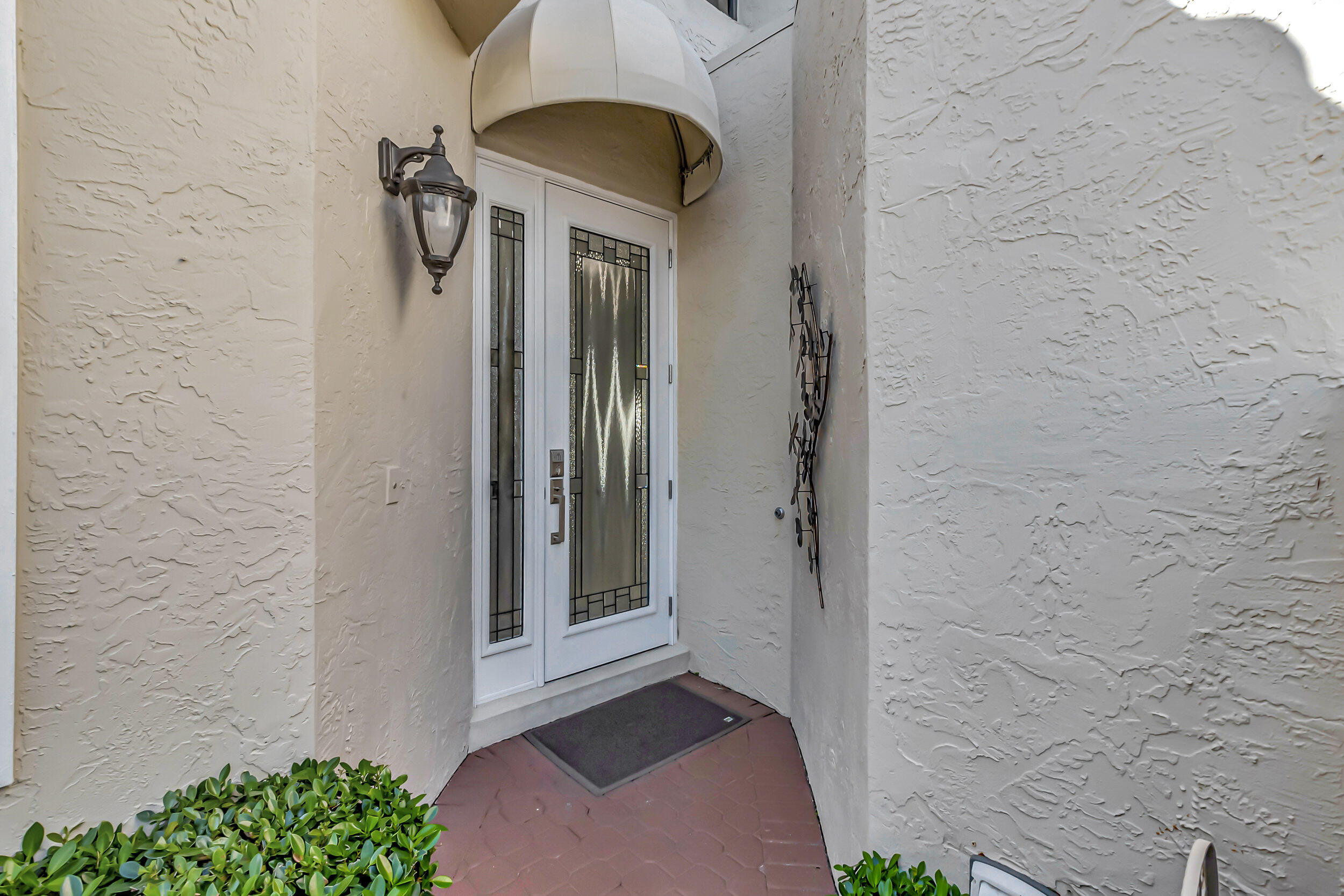 17489 Vía Capri Boca Raton, FL 33496 - Photo 4 of 52 DSC_7712