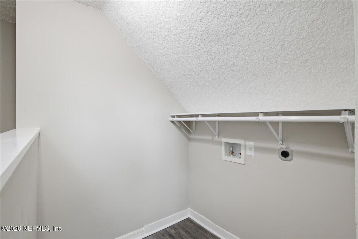 4135 Hudnall Road Jacksonville, FL 32207 - Photo 22 of 33 23-460A2400