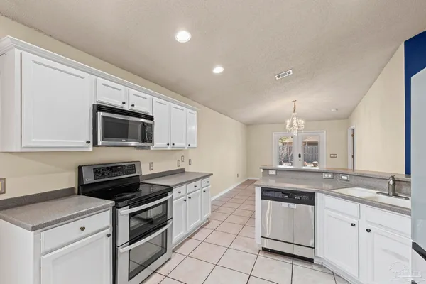 $304,900 | 4907 Makenna Circle, Pace, FL 32571