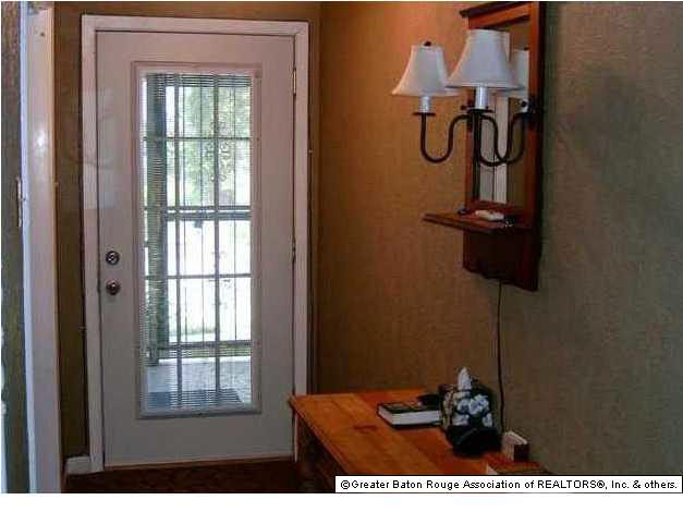 902 Terrace Avenue Baton Rouge, LA 70802 - Photo 2 of 4