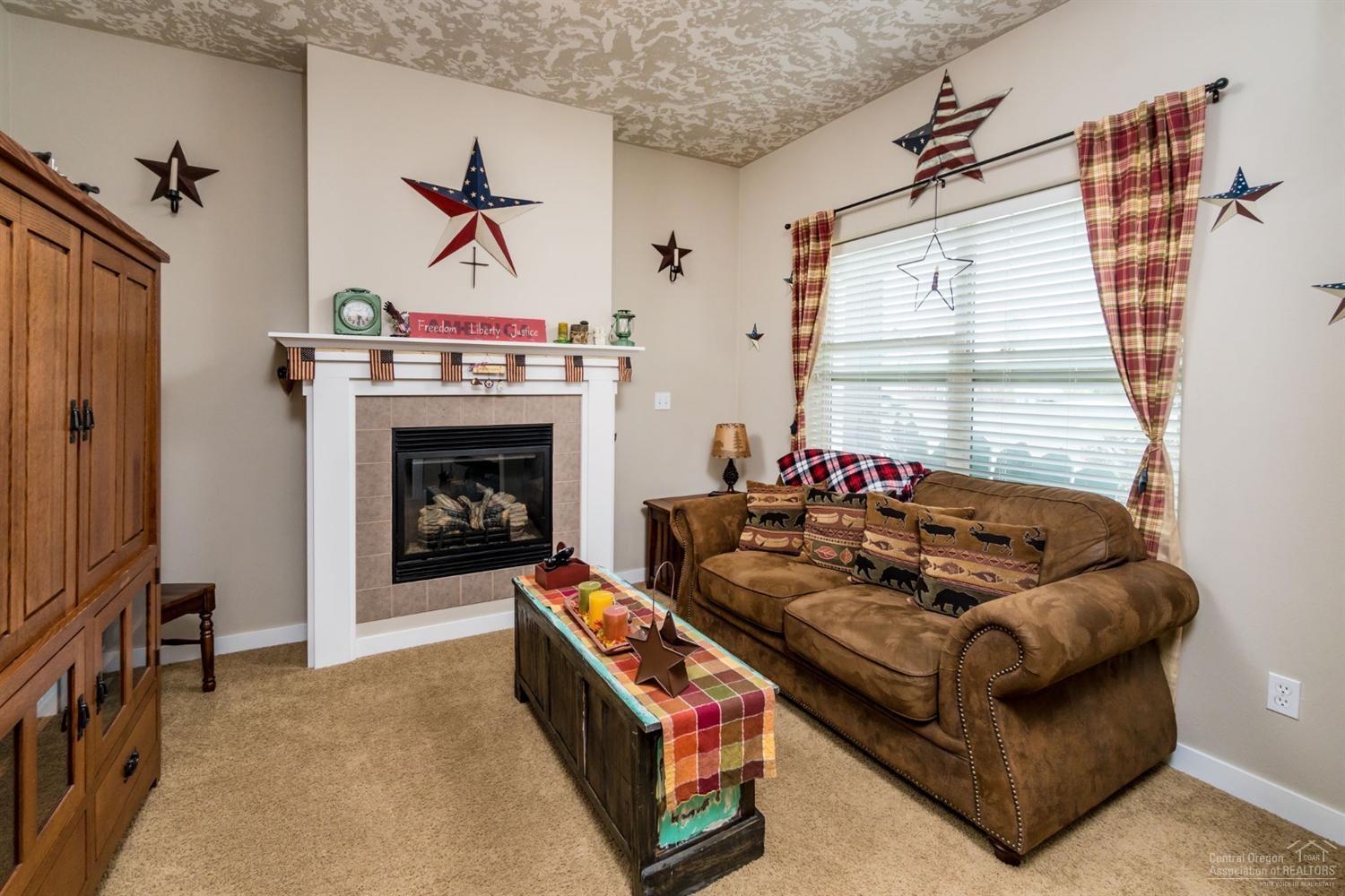 63200 Lancaster Street Bend, OR 97701 - Photo 3 of 17 Additional Photo