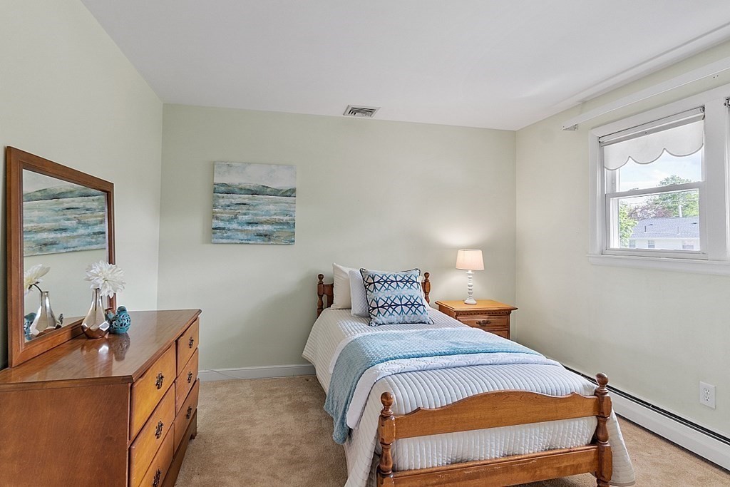 25 Anthony Road Newton, MA 02460 - Photo 19 of 33
