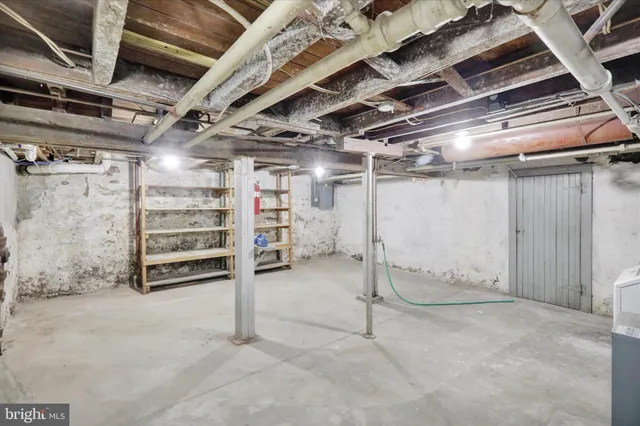 $279,900 | 42 Chestnut Street, Mohnton, PA 19540