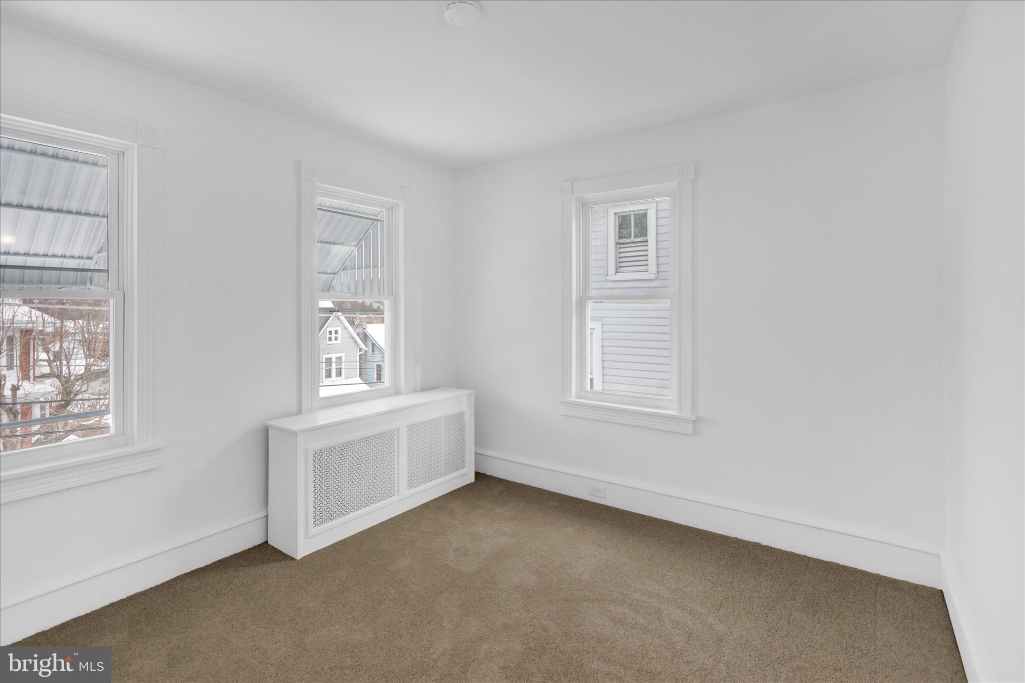 42 Chestnut Street Mohnton, PA 19540 - Photo 22 of 30 an empty room with windows