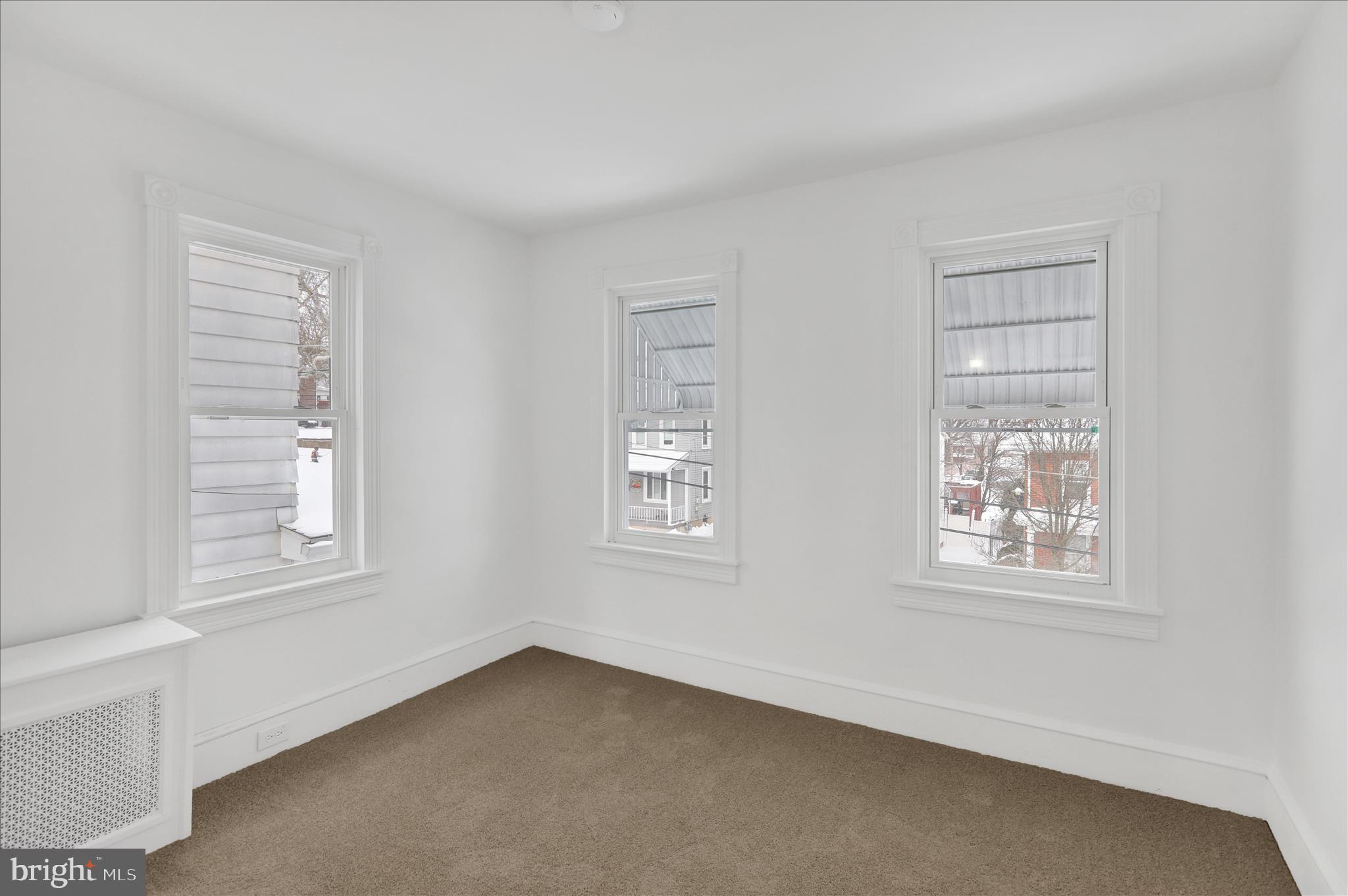 42 Chestnut Street Mohnton, PA 19540 - Photo 24 of 30 a view of an empty room with a window
