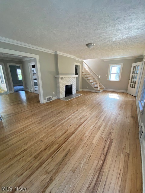 1231 Sylvania Road Cleveland, OH 44121 - Photo 5 of 35 Spacious with lots of natural light