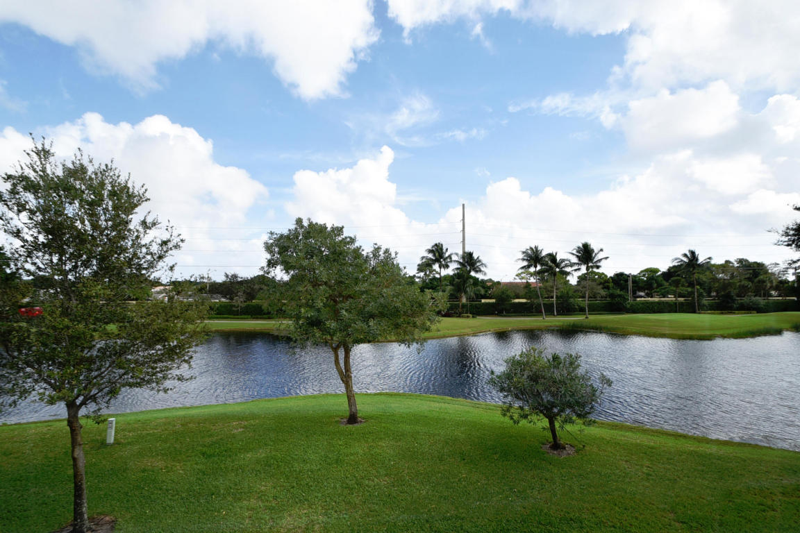 5118 Lake Catalina Drive, Unit B Boca Raton, FL 33496 - Photo 11 of 74 11