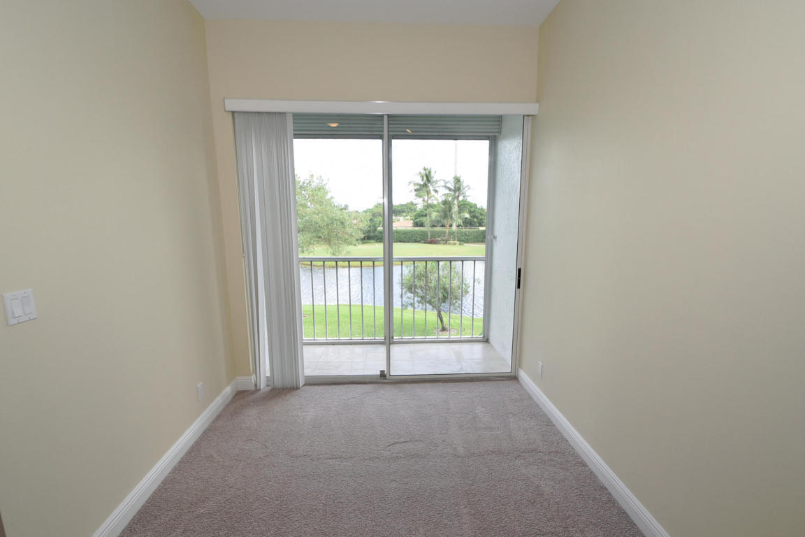 5118 Lake Catalina Drive, Unit B Boca Raton, FL 33496 - Photo 17 of 74 20