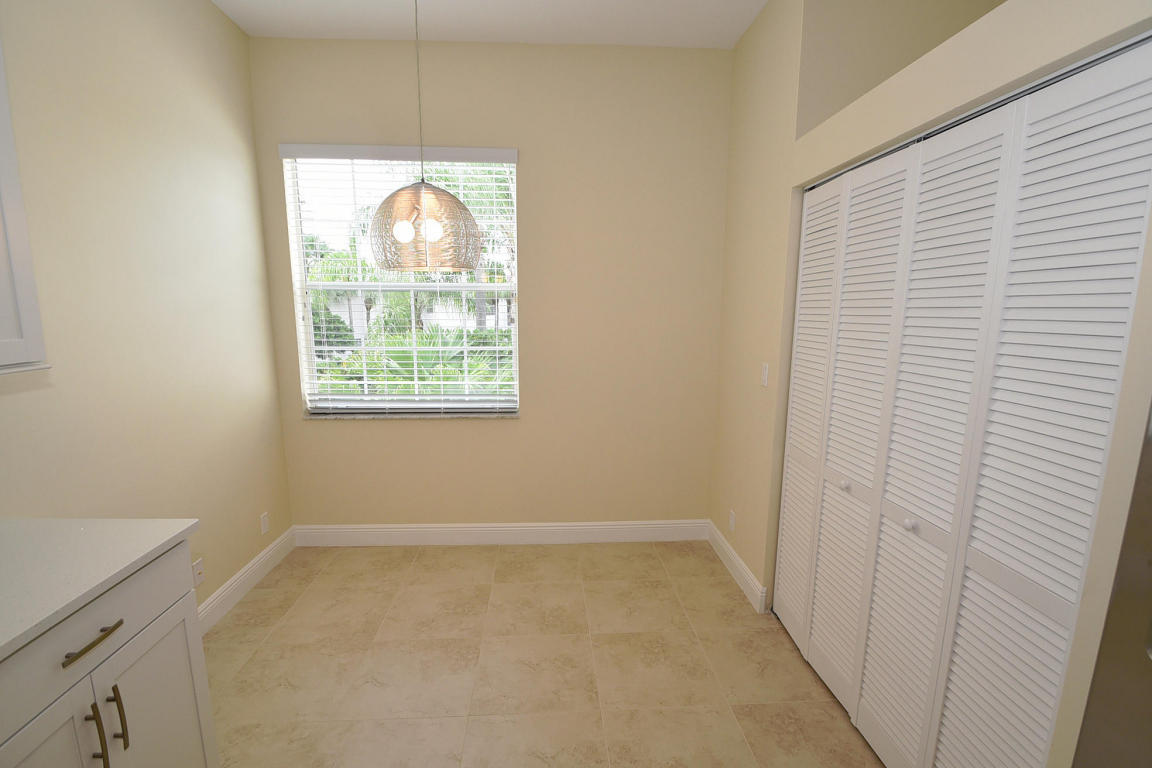5118 Lake Catalina Drive, Unit B Boca Raton, FL 33496 - Photo 19 of 74 22