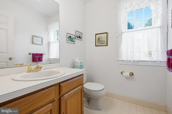 $775,000 | 304 East Bartram Lane, Hockessin, DE 19707