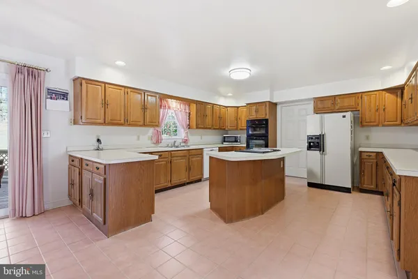 $775,000 | 304 East Bartram Lane, Hockessin, DE 19707