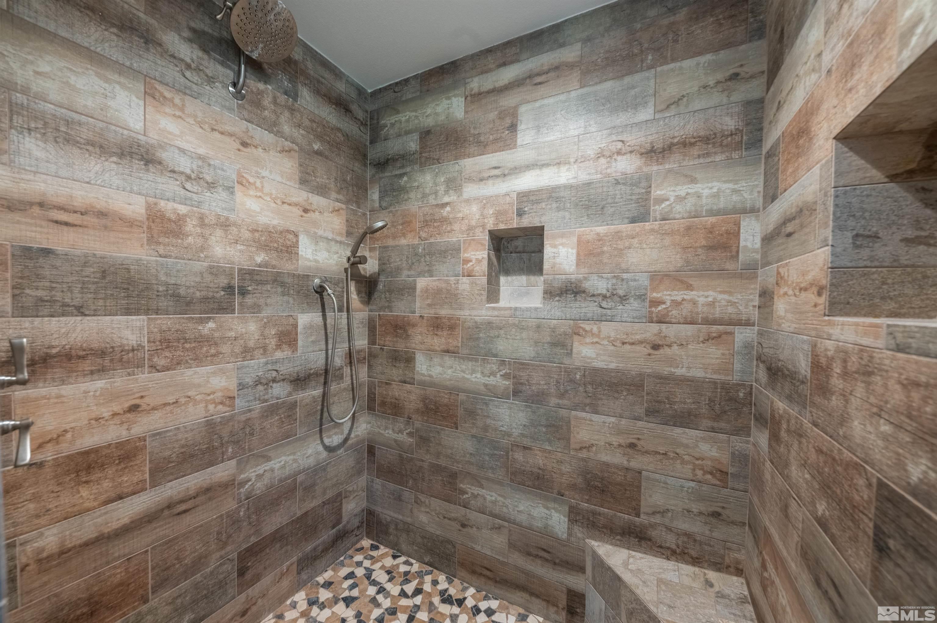 500 Yellow Pine Road Reno, NV 89511 - Photo 25 of 40 a bathroom with a shower