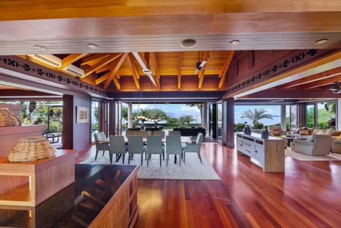 $26,500,000 | 7505 Makena Road, Kihei, HI 96753