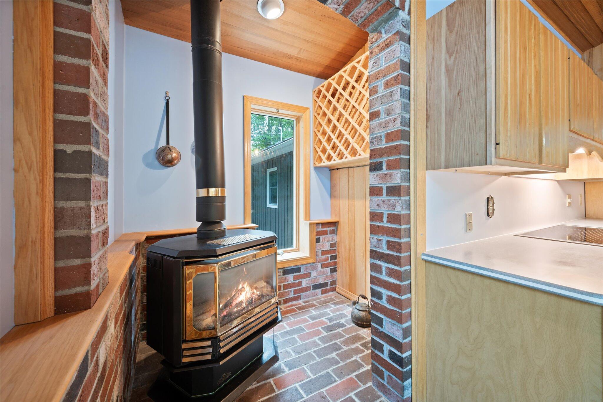 423 Upper Dedham Road Dedham, ME 04429 - Photo 12 of 54 14-Kitchen & Dining