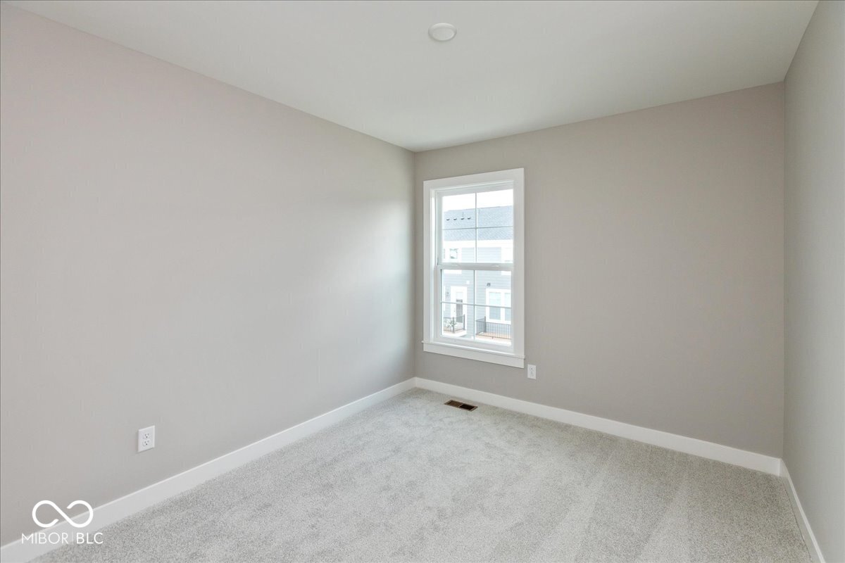 7309 Bayview Run McCordsville, IN 46055 - Photo 32 of 40