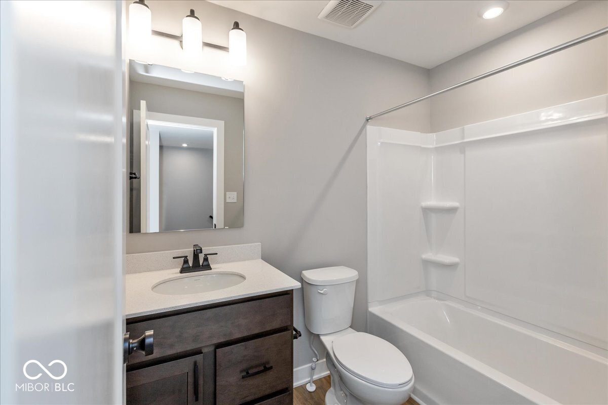 7309 Bayview Run McCordsville, IN 46055 - Photo 34 of 40