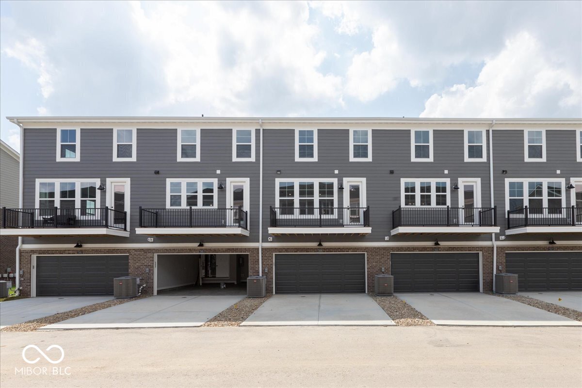 7309 Bayview Run McCordsville, IN 46055 - Photo 36 of 40