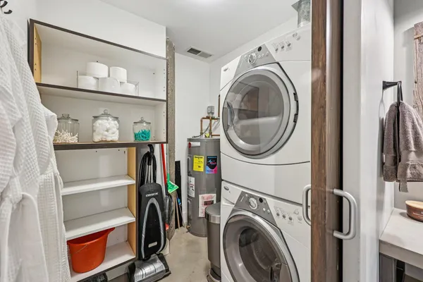 $2,095 | 718 North Washington Avenue, Unit 506, Minneapolis, MN 55401