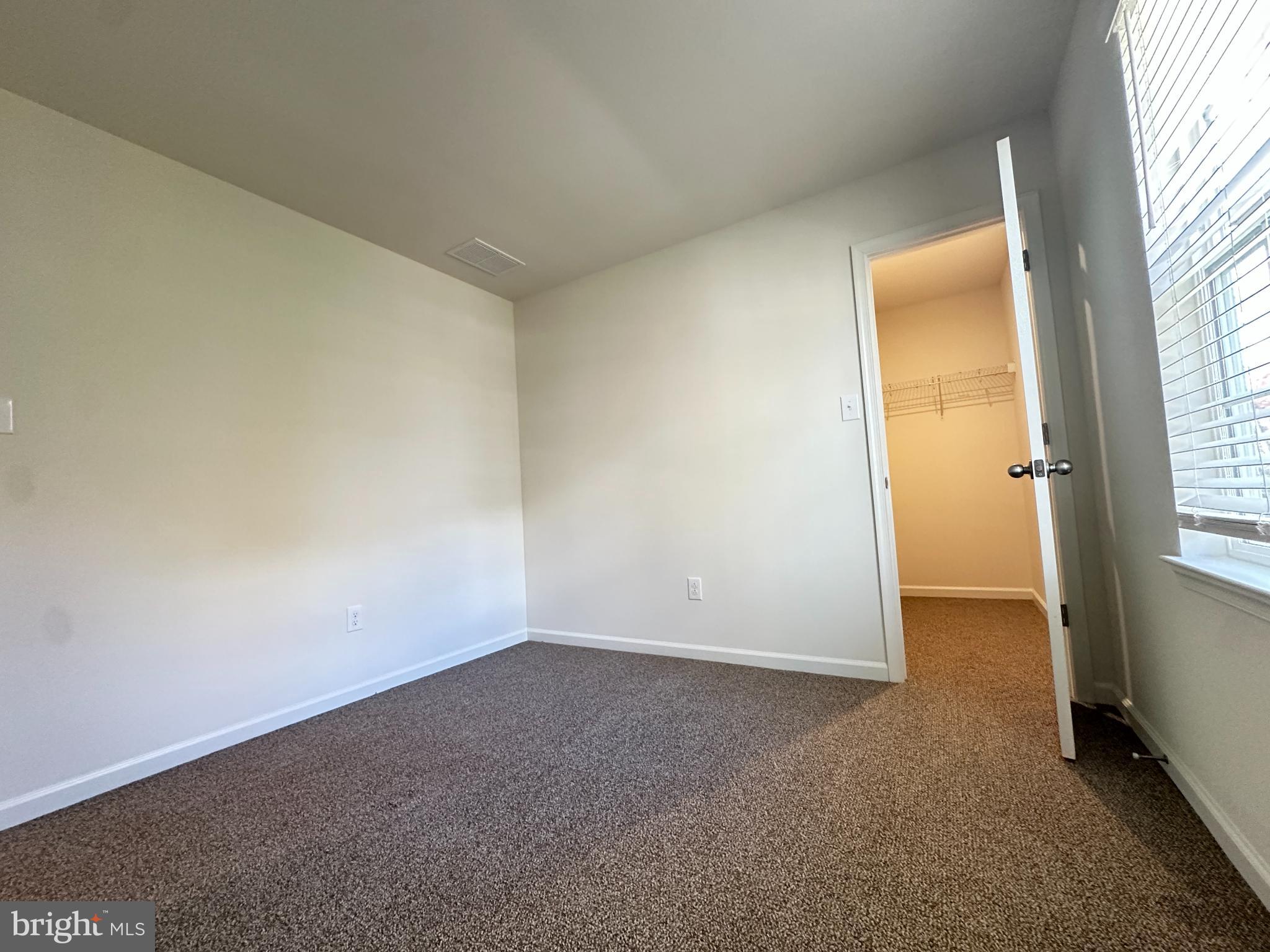 377 Minck Avenue West Berlin, NJ 08091 - Photo 13 of 24 an empty room with a window