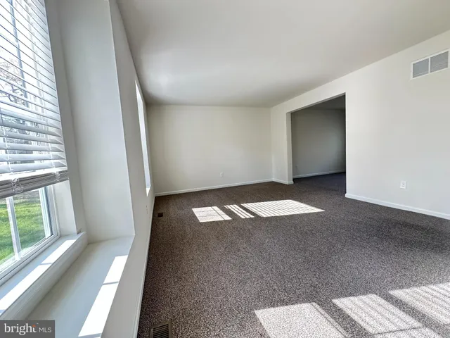 $2,900 | 377 Minck Avenue, West Berlin, NJ 08091